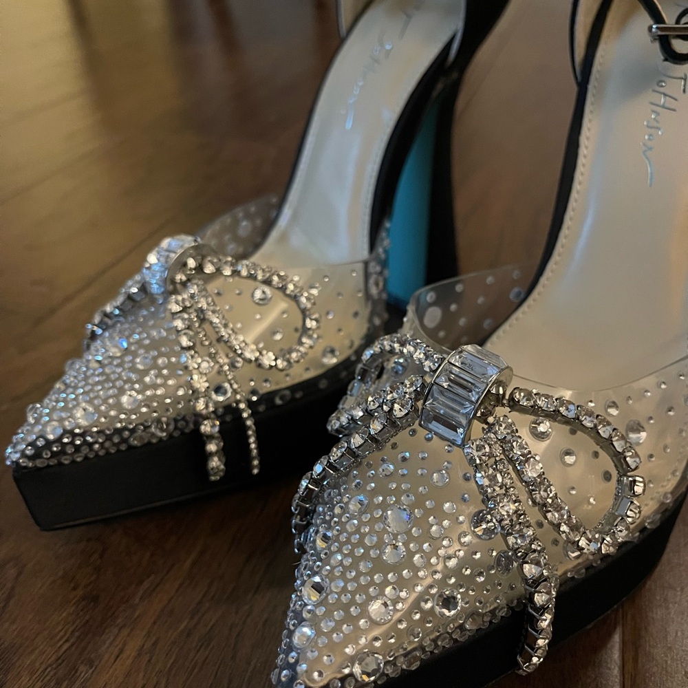 Betsey Johnson Cher Satin Rhinestone Bow Platform Pumps - Picture 2 of 6